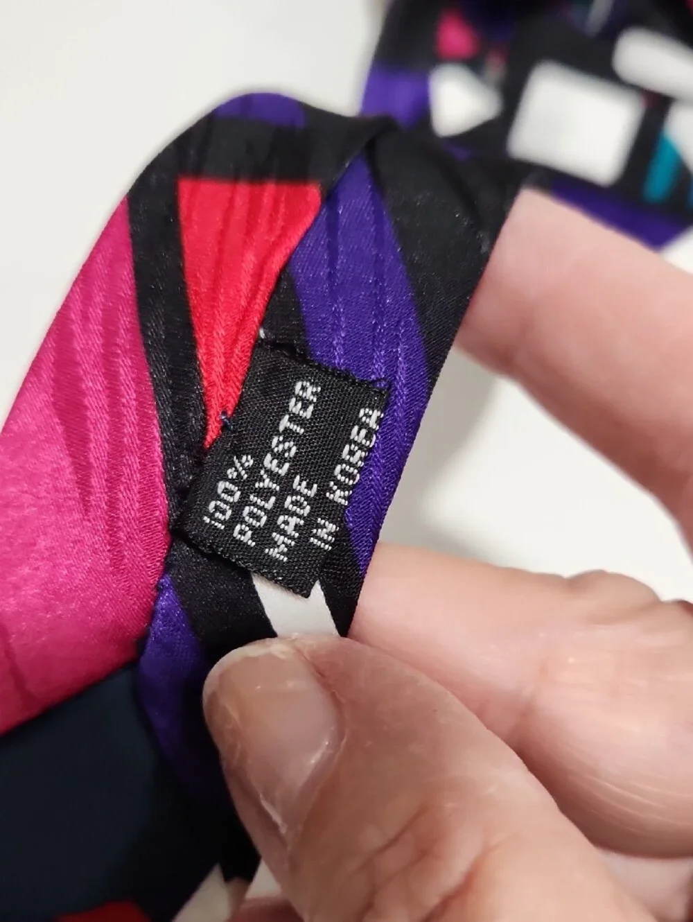 bebe Men's Abstract Geometric Tie in Black, Purple, Pink, Red & Teal
